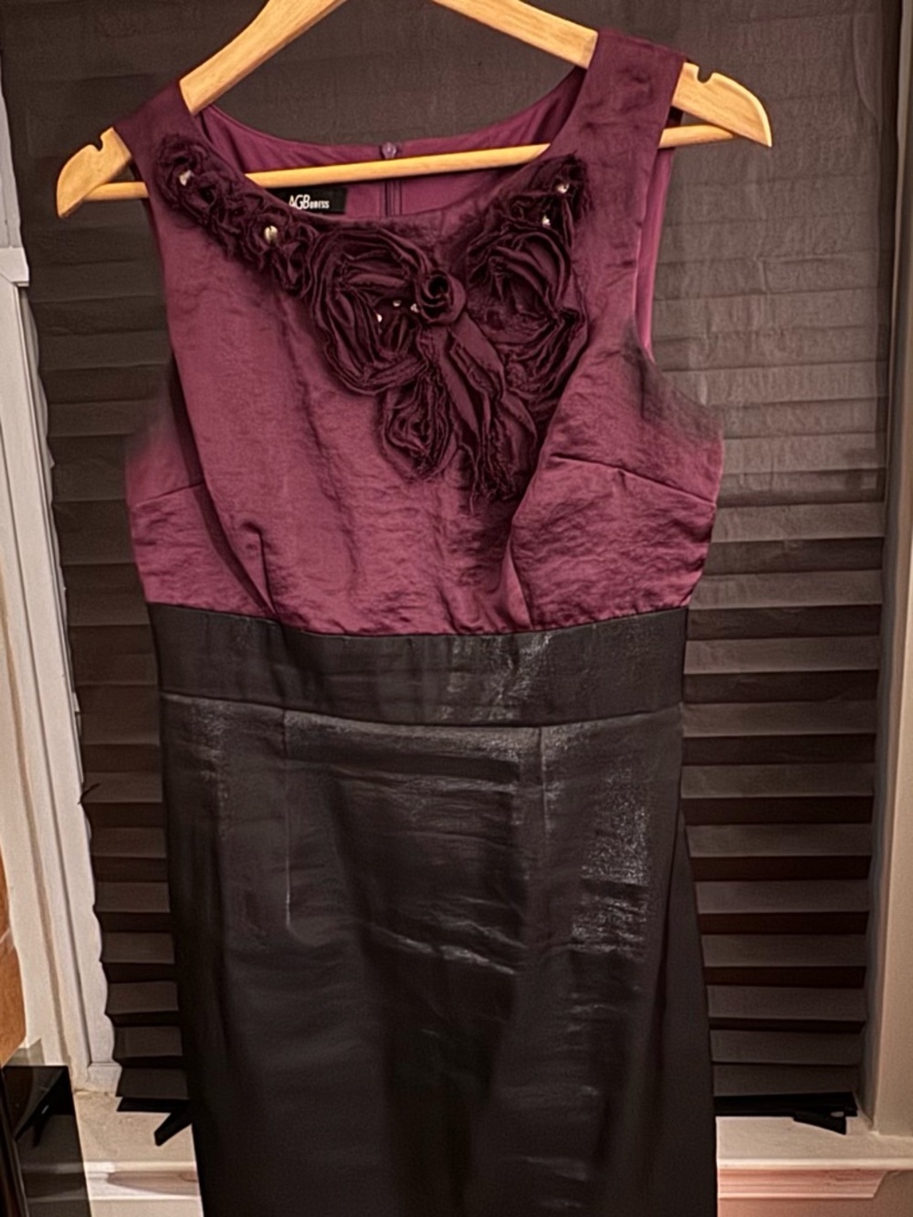 AGB Plum and Black Rosette-Detail Midi Dress